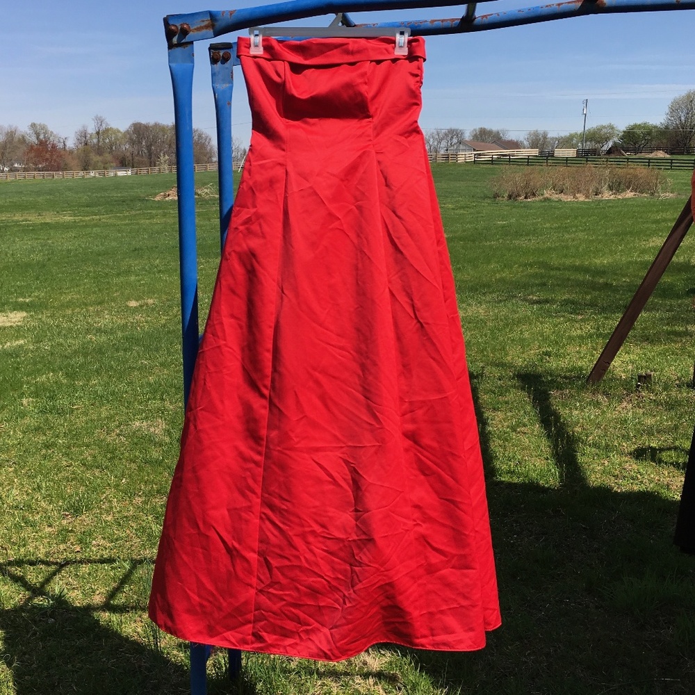 Urban Girl Nites Bright Red Strapless Prom Dress